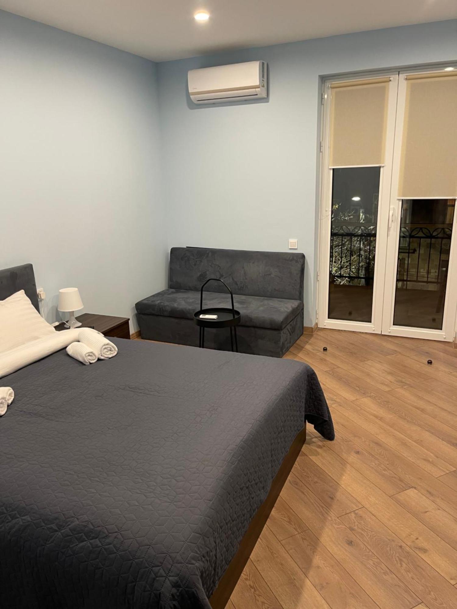 Yerevan Downtown Luxe Διαμέρισμα Εξωτερικό φωτογραφία