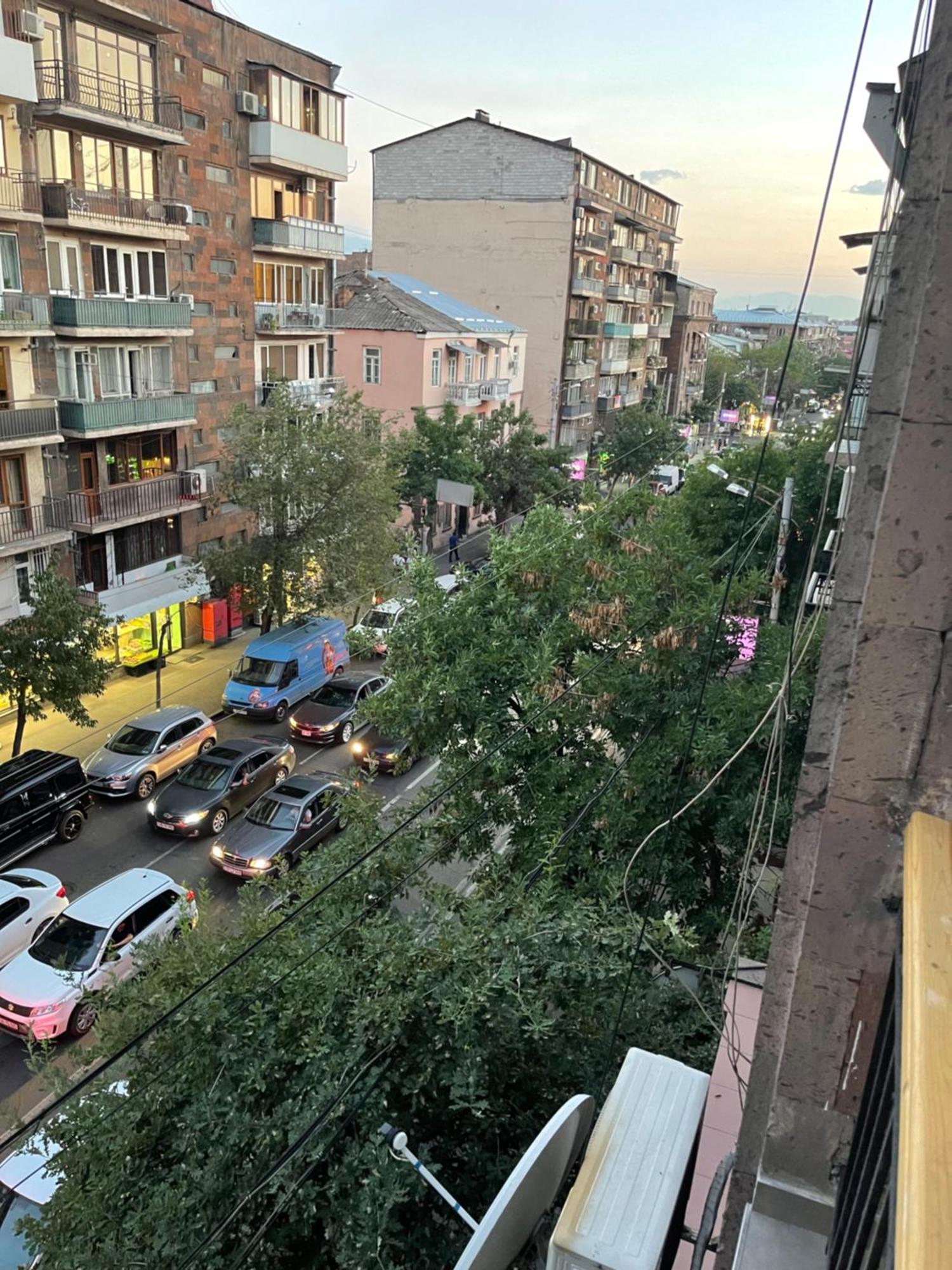 Yerevan Downtown Luxe Διαμέρισμα Εξωτερικό φωτογραφία